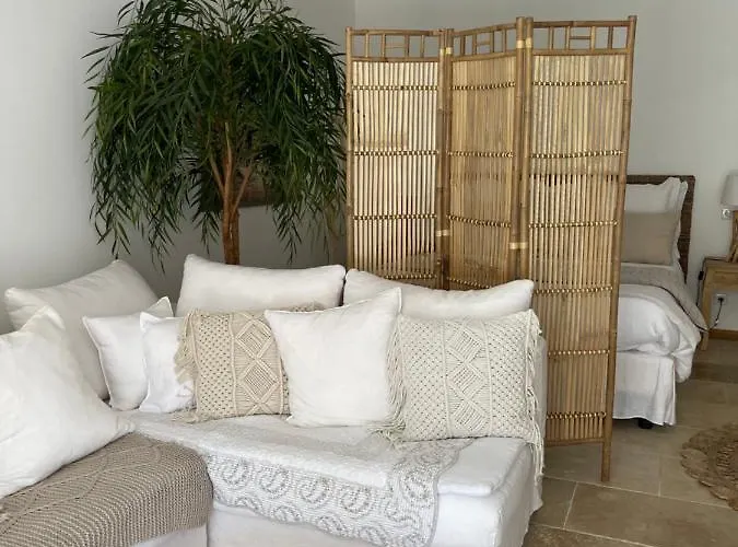 Casa Di L'ortu Nocleg ze śniadaniem 4*