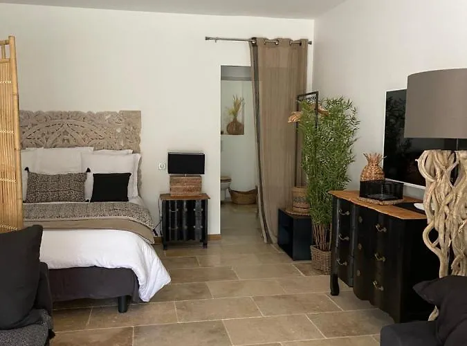 Nocleg ze śniadaniem Casa Di L'ortu Ajaccio (Corsica)